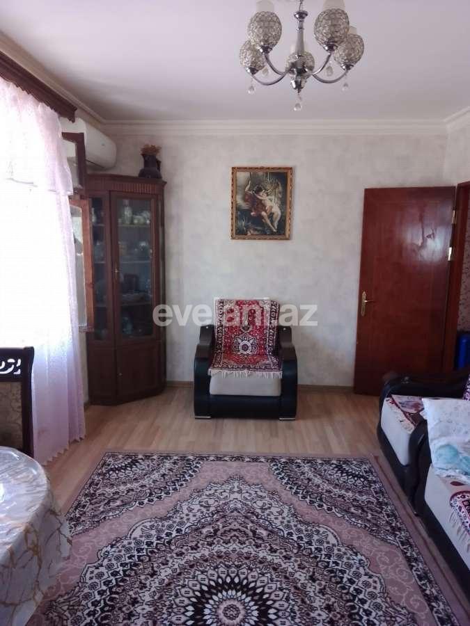 Satılır, köhnə tikili, 2 otaqlı, 52 m², Bakı, Suraxanı r, Hövsan q.