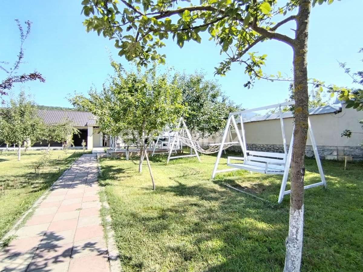 Satılır, villa, 12 otaqlı, 280 m²