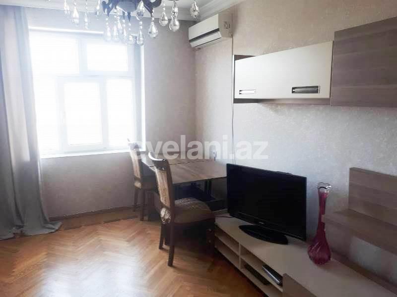 Satılır, köhnə tikili, 3 otaqlı, 80 m², Bakı, Xətai r, Əhmədli q, Əhmədli m.