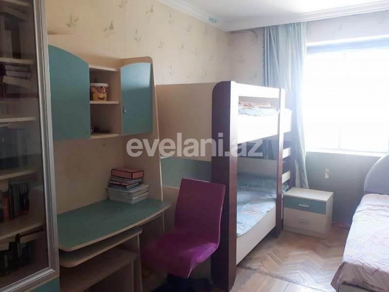 Satılır, köhnə tikili, 3 otaqlı, 80 m², Bakı, Xətai r, Əhmədli q, Əhmədli m.
