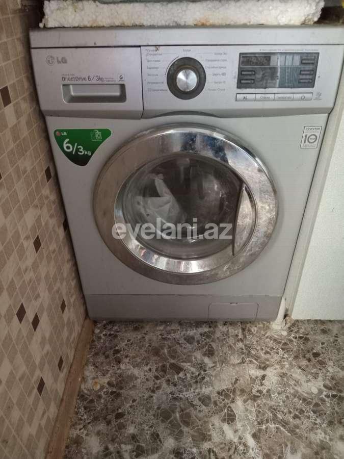 Kirayə verilir, köhnə tikili, 4 otaqlı, 110 m², Bakı, Binəqədi r, 8-ci mikrorayon q, Azadlıq prospekti m.