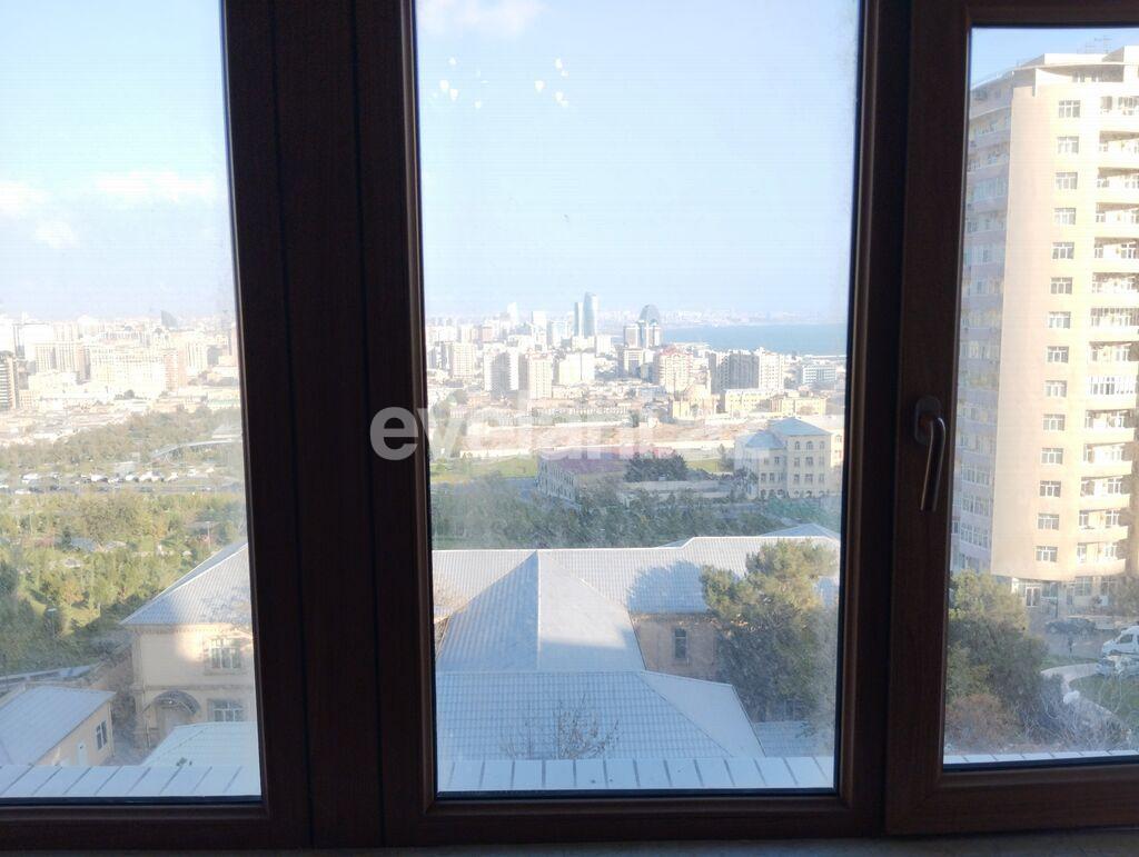 Kirayə verilir, yeni tikili, 4 otaqlı, 190 m², Bakı, Yasamal r, Elmlər Akademiyası m.