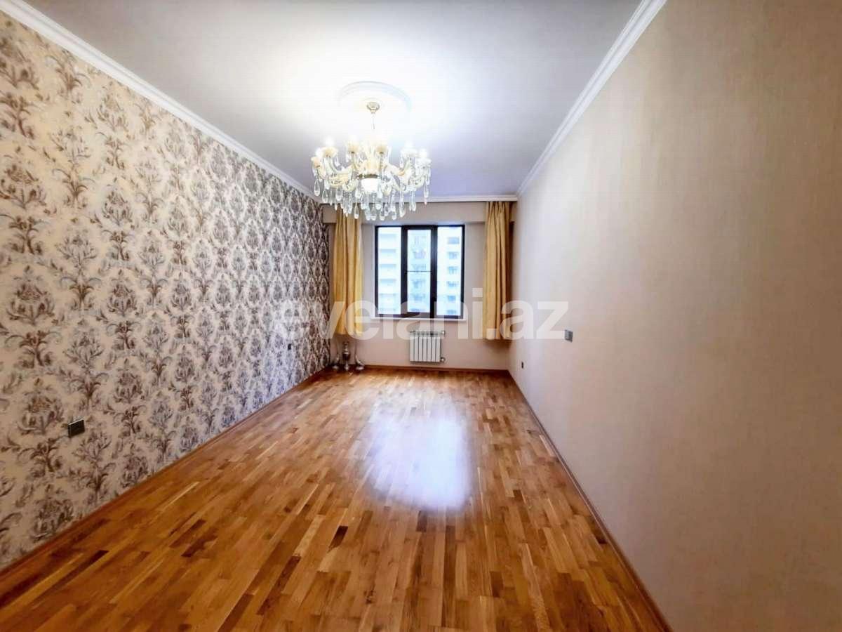 Satılır, yeni tikili, 3 otaqlı, 110 m², Bakı, Nizami r, Qara Qarayev m.