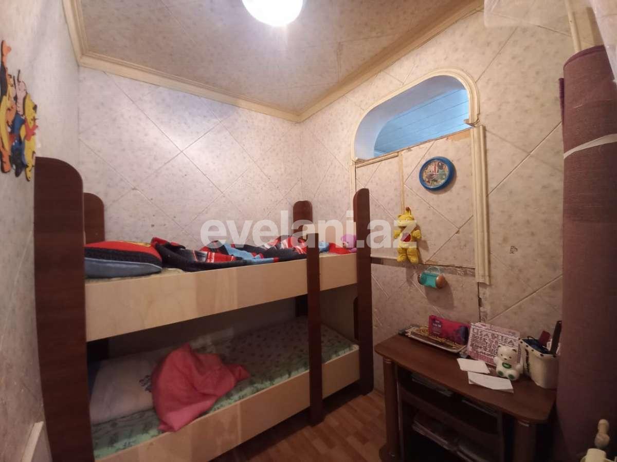 Satılır, köhnə tikili, 3 otaqlı, 53 m², Bakı, Nəsimi r, Memar Əcəmi m.