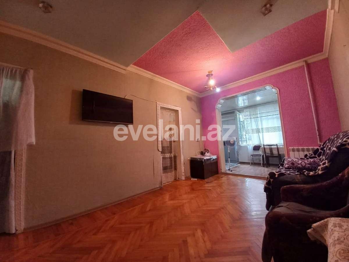 Satılır, köhnə tikili, 3 otaqlı, 53 m², Bakı, Nəsimi r, Memar Əcəmi m.