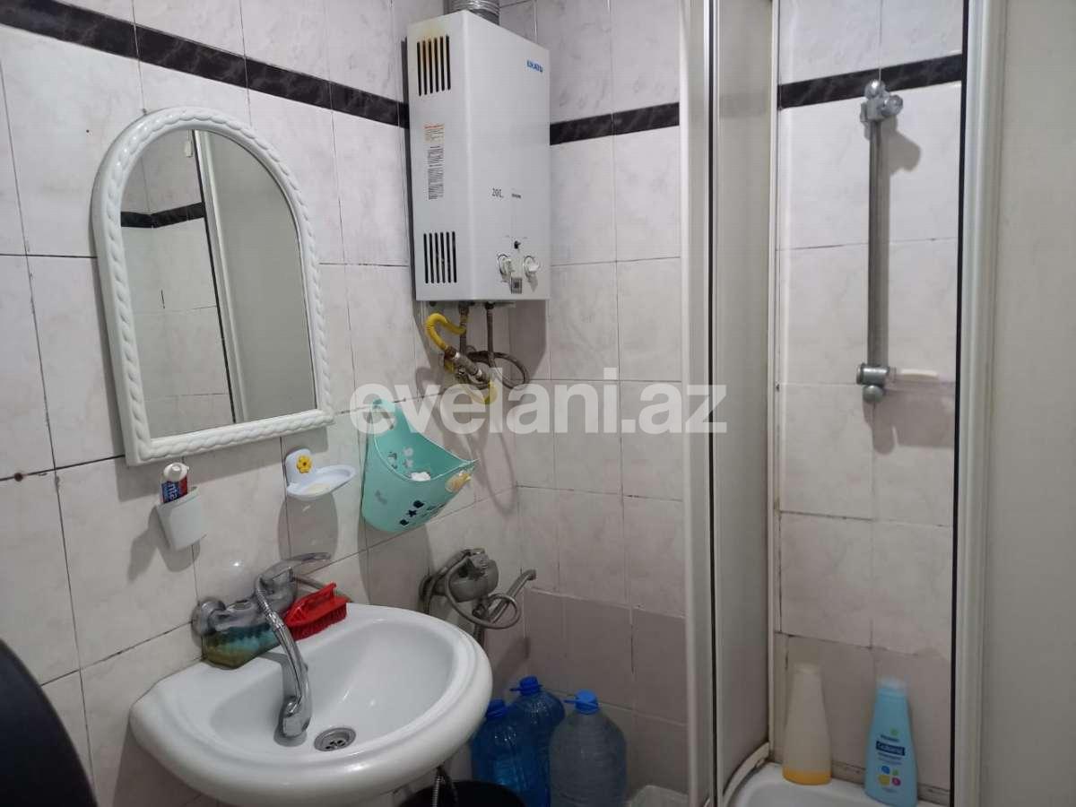 Satılır, köhnə tikili, 3 otaqlı, 53 m², Bakı, Nəsimi r, Memar Əcəmi m.