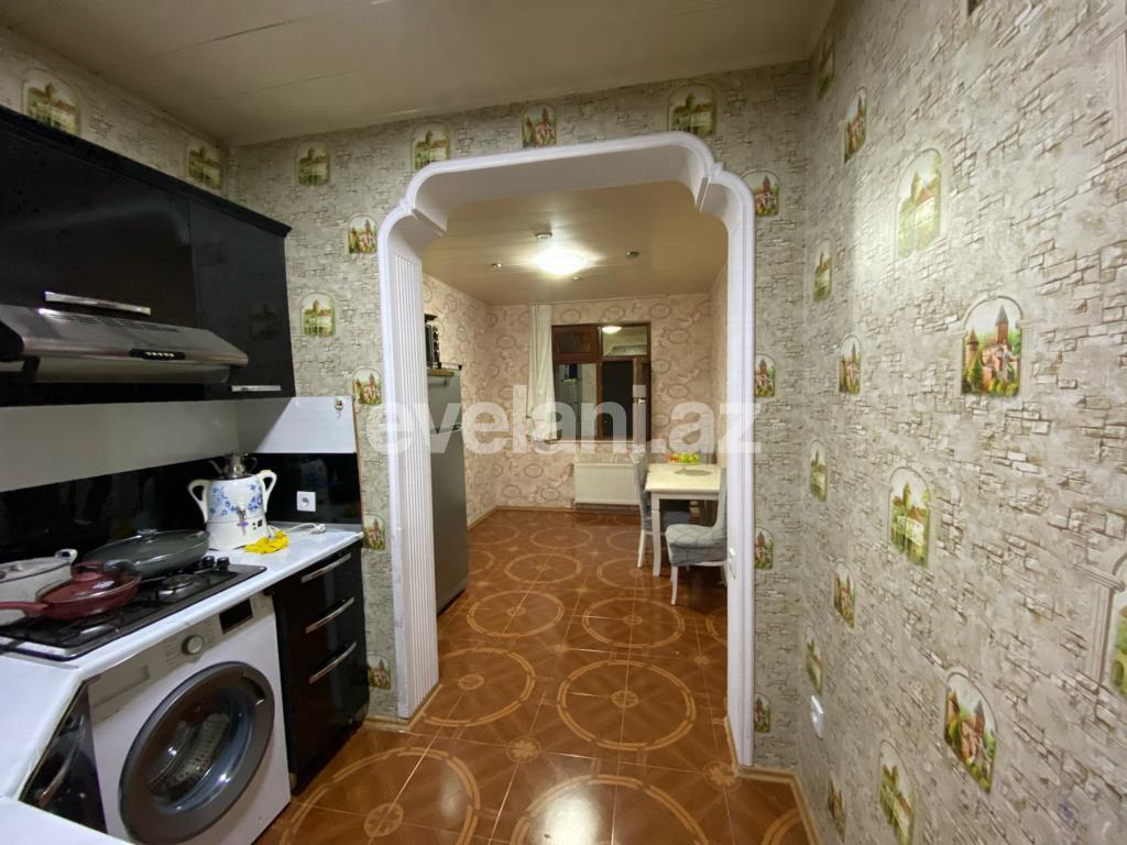 Продаётся, вторичка, 3-комнаты, 70 m², Баку, Насиминский r, 4-й микрорайон p, Мемар Аджеми m.