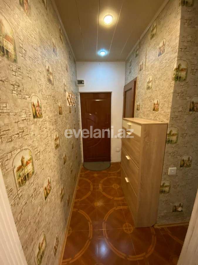 Продаётся, вторичка, 3-комнаты, 70 m², Баку, Насиминский r, 4-й микрорайон p, Мемар Аджеми m.