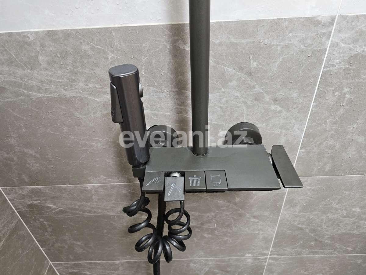 Satılır, yeni tikili, 3 otaqlı, 110 m², Bakı, Nizami r, Qara Qarayev m.