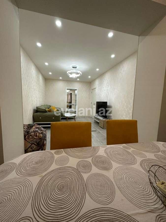 Satılır, köhnə tikili, 3 otaqlı, 70 m², Bakı, Nəsimi r, Nizami m.