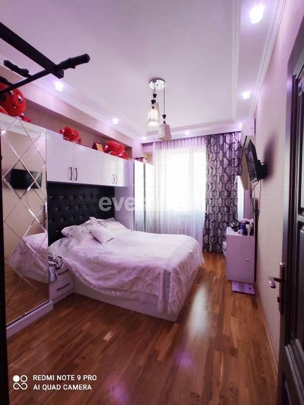Satılır, yeni tikili, 2 otaqlı, 53 m², Bakı, Nizami r, Qara Qarayev m.