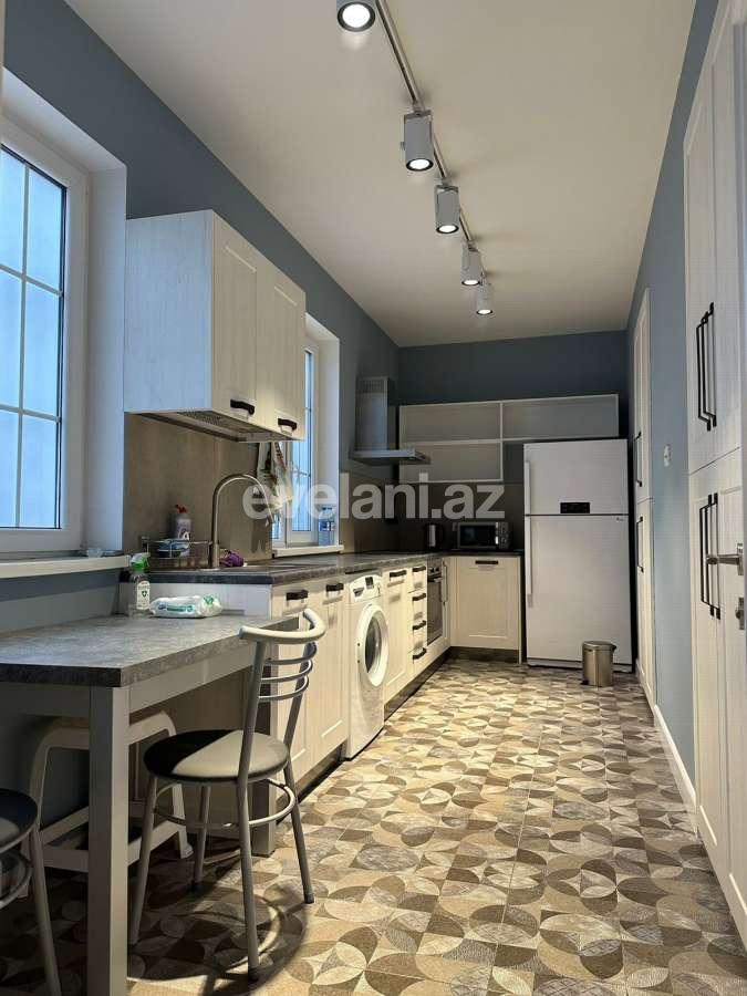 Kirayə verilir, köhnə tikili, 2 otaqlı, 82 m², Bakı, Nəsimi r, 28 may m.