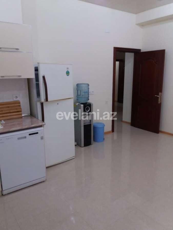 Kirayə verilir, yeni tikili, 3 otaqlı, 136 m², Bakı, Səbail r, İçəri Şəhər m.