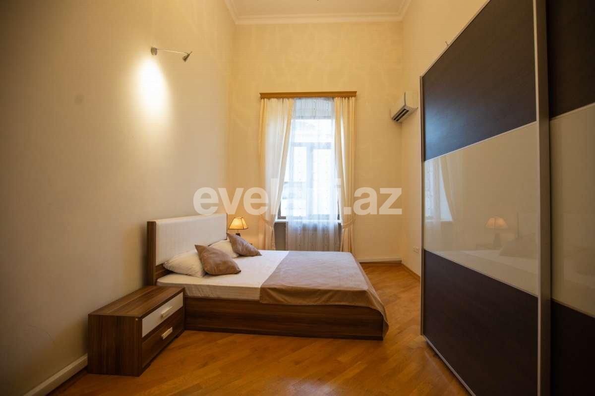 Сдаётся, вторичка, 4-комнаты, 175 m², Баку, Насиминский r, 28 мая m.