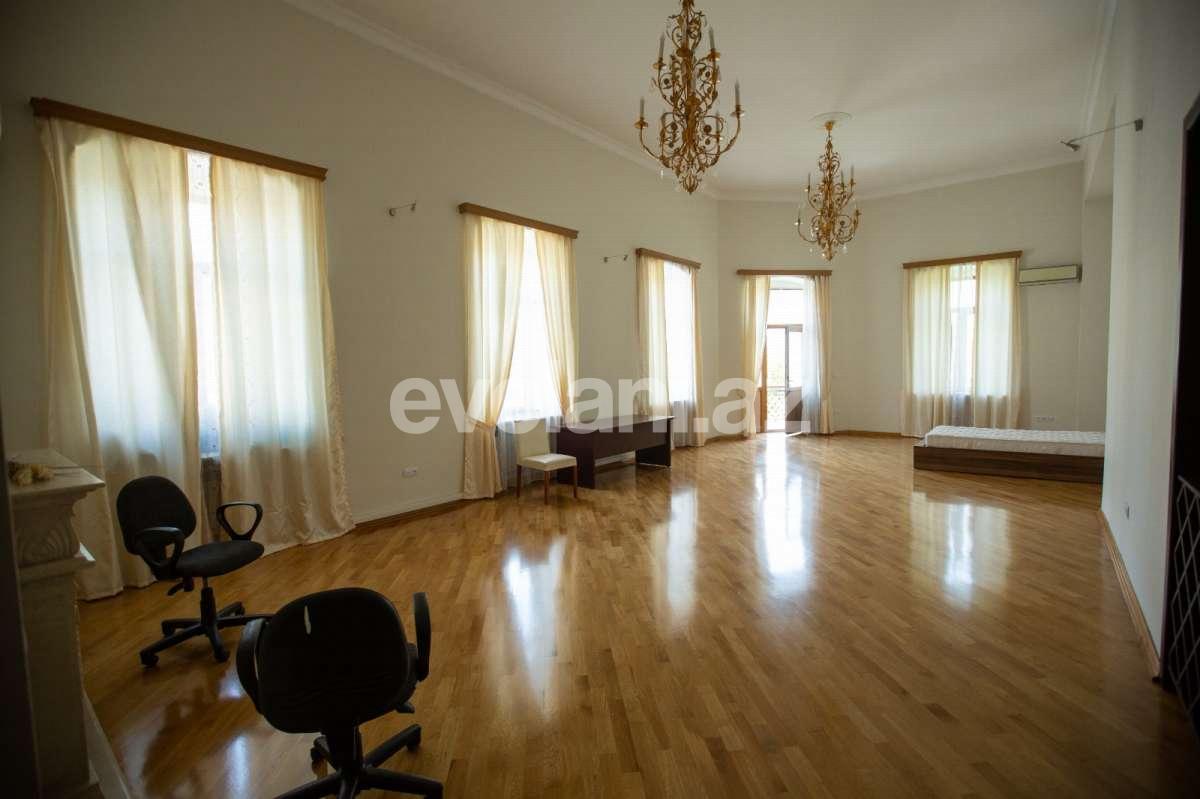 Сдаётся, вторичка, 4-комнаты, 175 m², Баку, Насиминский r, 28 мая m.