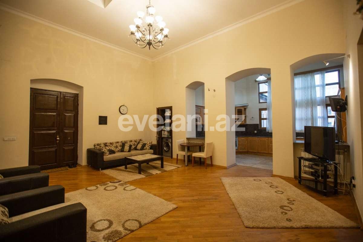 Сдаётся, вторичка, 4-комнаты, 175 m², Баку, Насиминский r, 28 мая m.