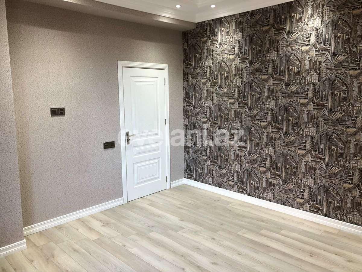 Satılır, yeni tikili, 3 otaqlı, 125 m², Bakı, Nizami r, Qara Qarayev m.