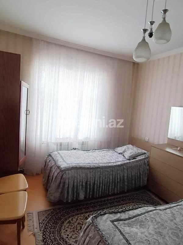 Satılır, köhnə tikili, 3 otaqlı, 80 m², Bakı, Nizami r, 8-ci kilometr q, Xalqlar Dostluğu m.
