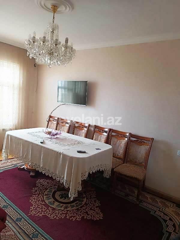 Satılır, köhnə tikili, 3 otaqlı, 80 m², Bakı, Nizami r, 8-ci kilometr q, Xalqlar Dostluğu m.