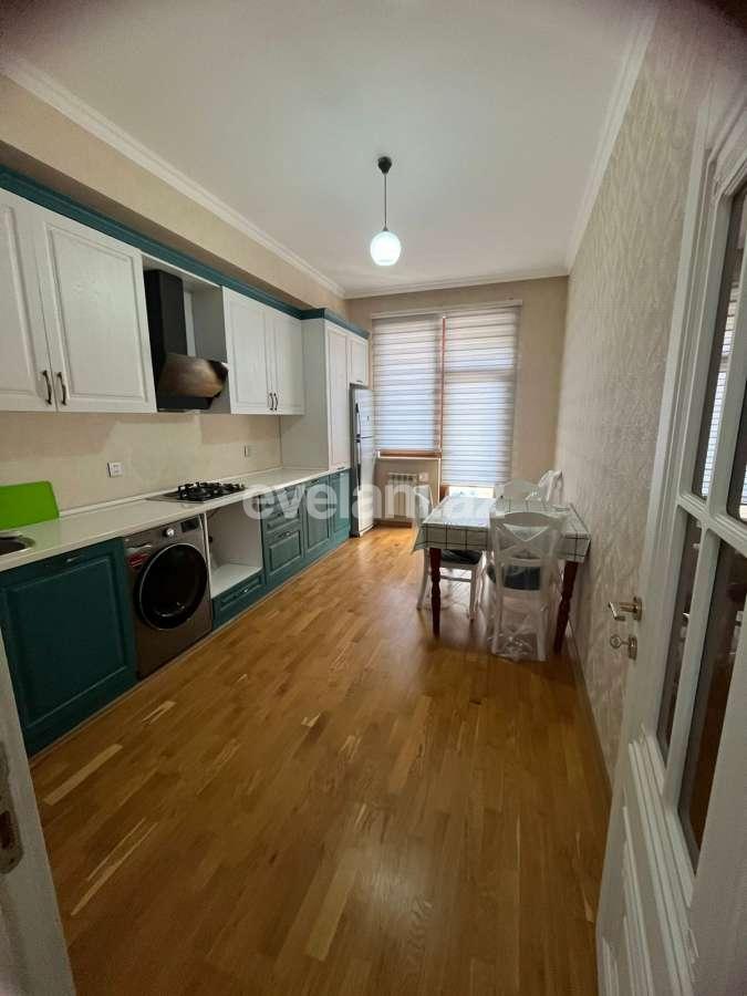 Kirayə verilir, yeni tikili, 3 otaqlı, 110 m², Bakı, Nizami r, Qara Qarayev m.