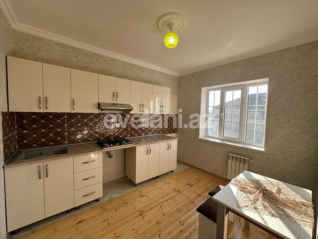 Satılır, həyət evi / bağ, 4 otaqlı, 100 m², Bakı, Xəzər r, Binə q.