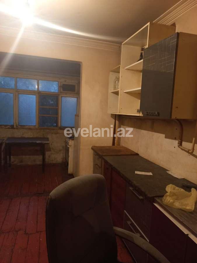 Satılır, köhnə tikili, 4 otaqlı, 85 m², Bakı, Xətai r, Əhmədli m.