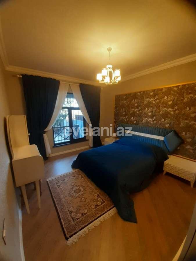 Satılır, həyət evi / bağ, 4 otaqlı, 145 m², Bakı, Nizami r.