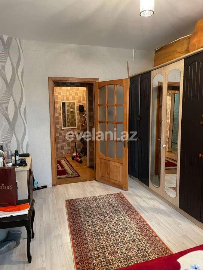 Sale, old building, 3 room, 75 m², Baku