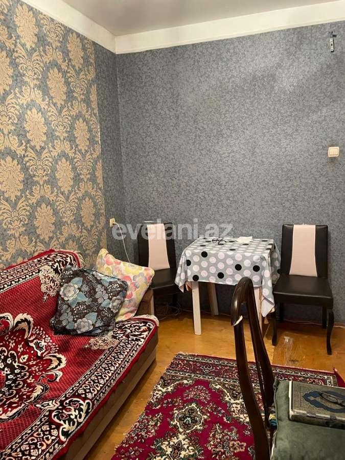 Sale, old building, 3 room, 75 m², Baku