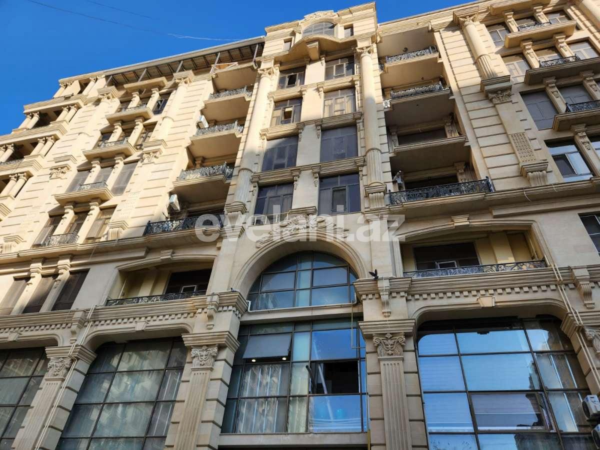 Satılır, yeni tikili, 4 otaqlı, 204 m², Bakı, Nəsimi r, Gənclik m.