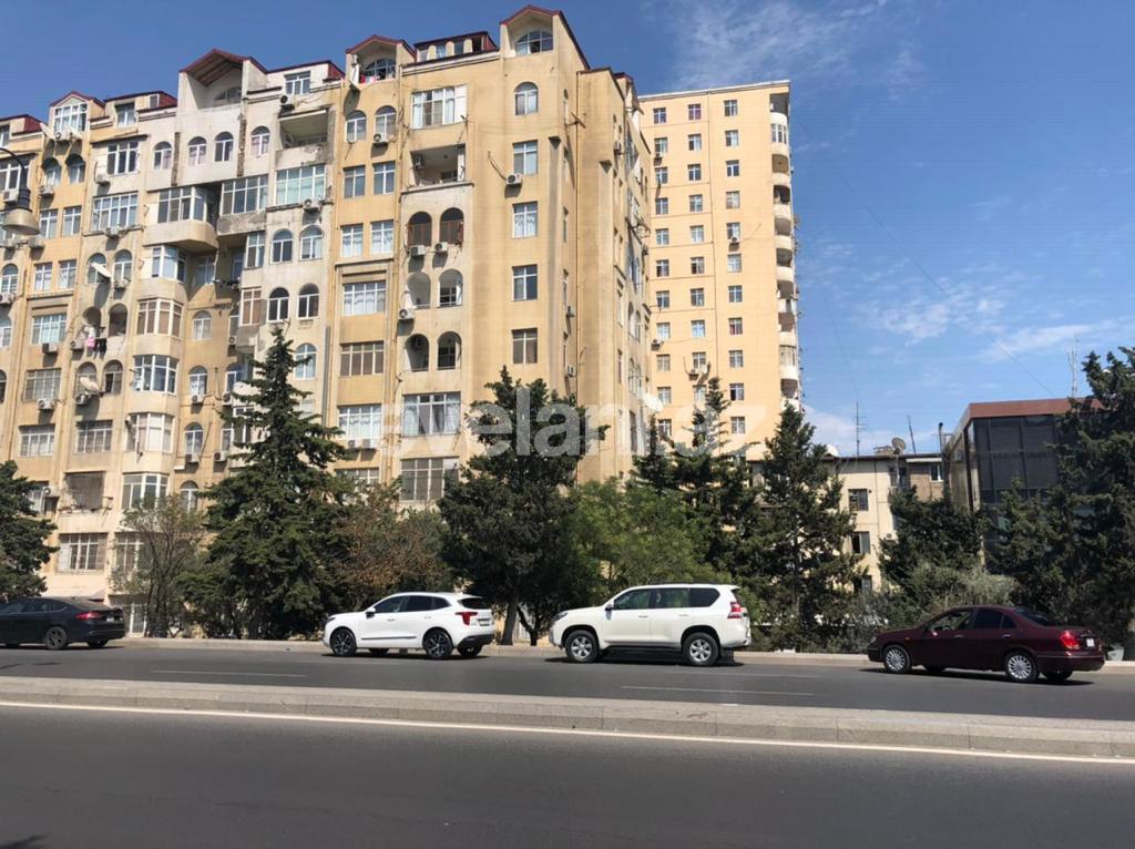 Satılır, yeni tikili, 2 otaqlı, 93 m², Bakı, Nəsimi r, 2-ci mikrorayon q, Memar Əcəmi m.