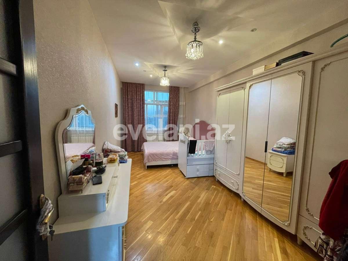 Satılır, yeni tikili, 4 otaqlı, 121 m², Bakı, Binəqədi r, 9-cu mikrorayon q, Memar Əcəmi m.