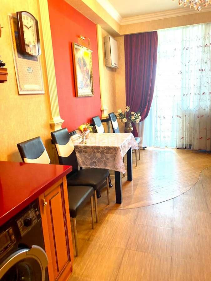 Satılır, yeni tikili, 3 otaqlı, 130 m², Bakı, Yasamal r.