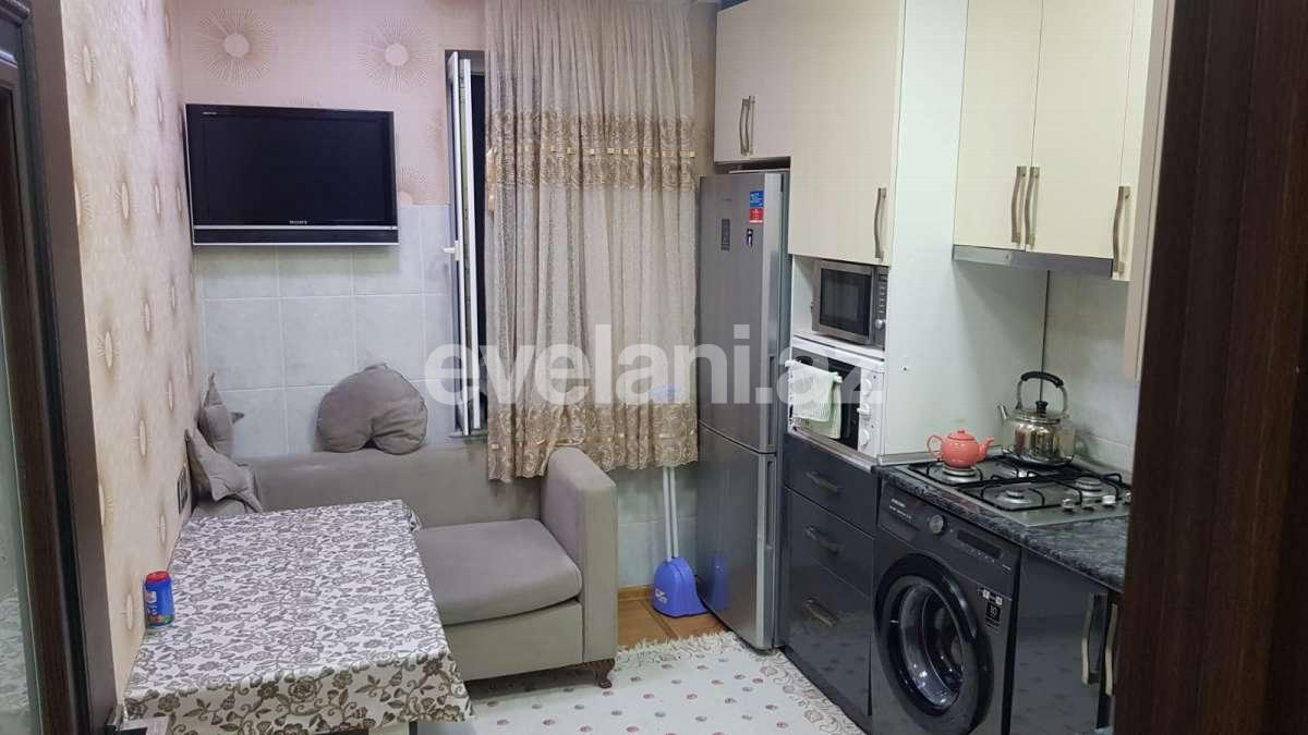 Satılır, köhnə tikili, 3 otaqlı, 80 m², Bakı, Binəqədi r, 9-cu mikrorayon q, Nəsimi m.