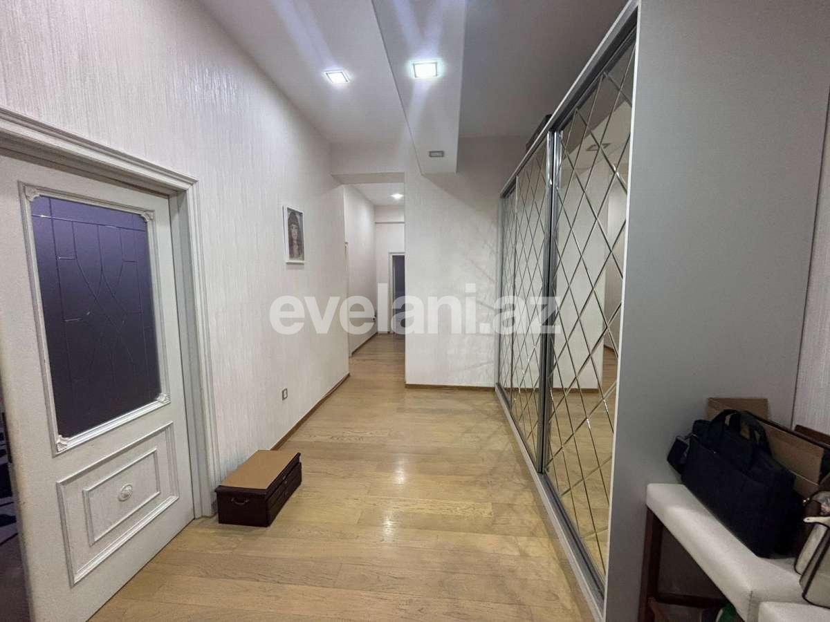 Rent, new building, 3 room, 137 m², Baku, Yasamal r, Inshaatchilar m.