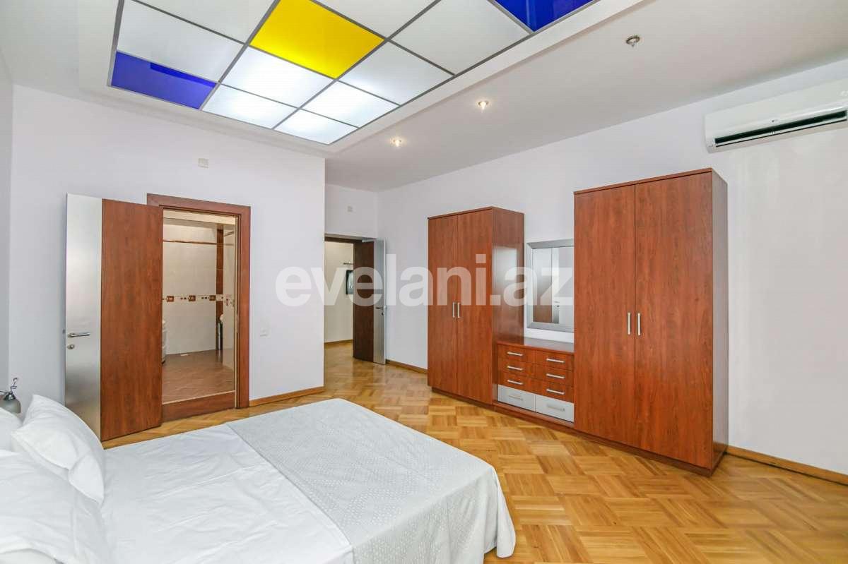 Kirayə verilir, köhnə tikili, 3 otaqlı, 140 m², Bakı, Səbail r, Sahil m.
