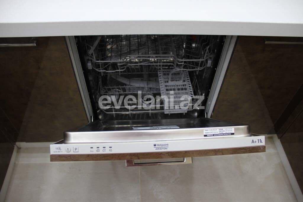 Сдаётся, новостройка, 3-комнаты, 120 m², Баку, Сабаильский r, Ичери Шехер m.