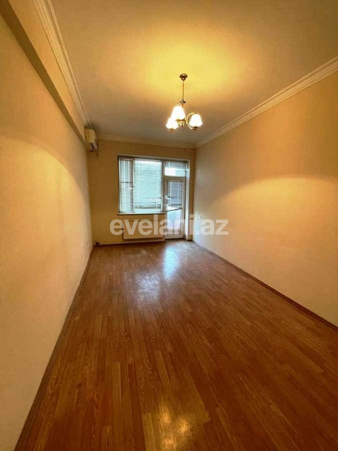 Satılır, yeni tikili, 4 otaqlı, 180 m², Bakı, Xətai r.