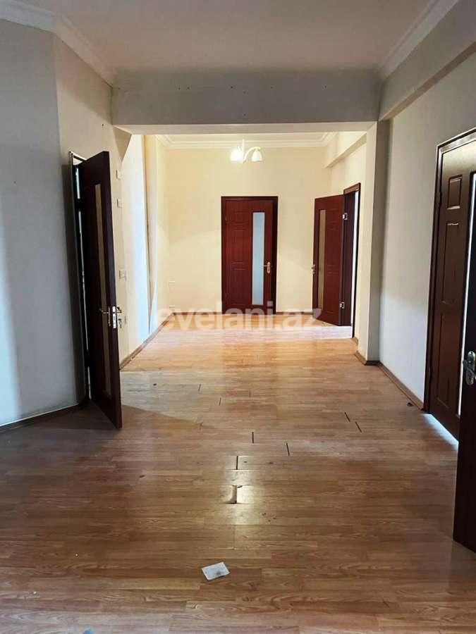 Satılır, yeni tikili, 4 otaqlı, 180 m², Bakı, Xətai r.