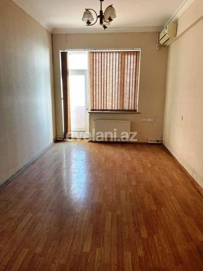 Satılır, yeni tikili, 4 otaqlı, 180 m², Bakı, Xətai r.
