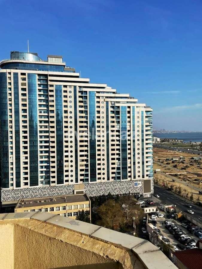 Satılır, yeni tikili, 4 otaqlı, 180 m², Bakı, Xətai r.