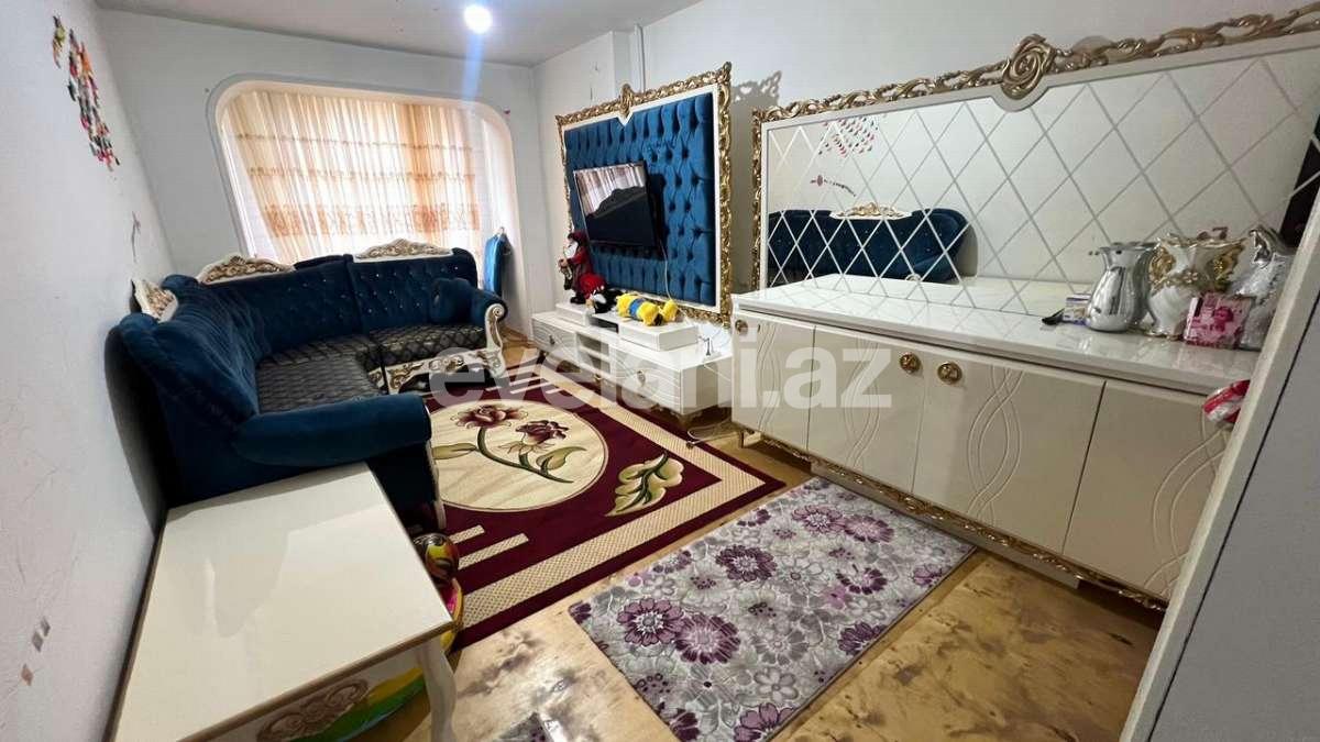 Satılır, köhnə tikili, 4 otaqlı, 100 m², Bakı, Suraxanı r.