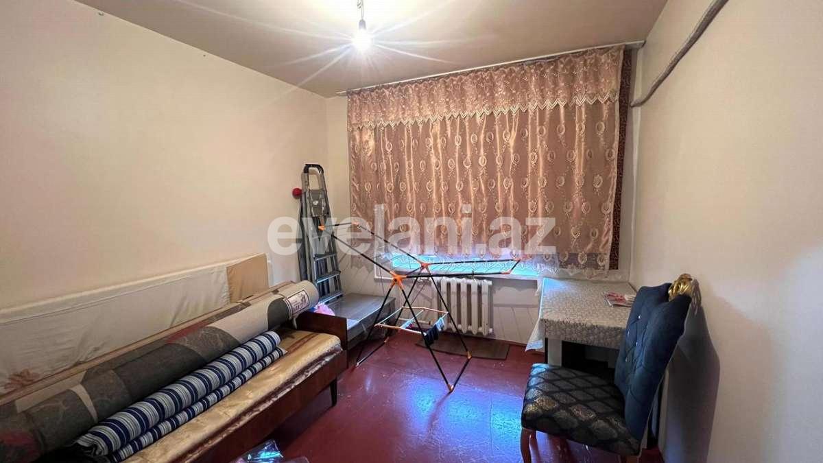 Satılır, köhnə tikili, 4 otaqlı, 100 m², Bakı, Suraxanı r.