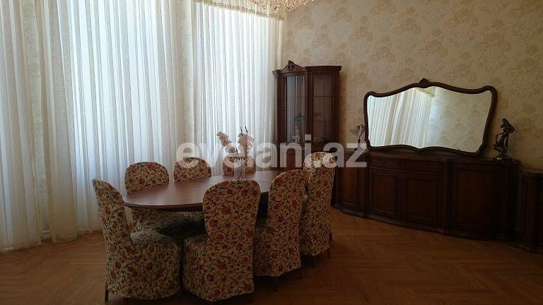 Kirayə verilir, köhnə tikili, 5 otaqlı, 230 m², Bakı, Səbail r, İçəri Şəhər m.