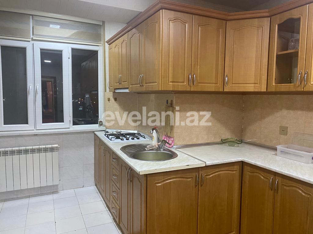Kirayə verilir, köhnə tikili, 3 otaqlı, 80 m², Bakı, Xətai r, Əhmədli q, Əhmədli m.