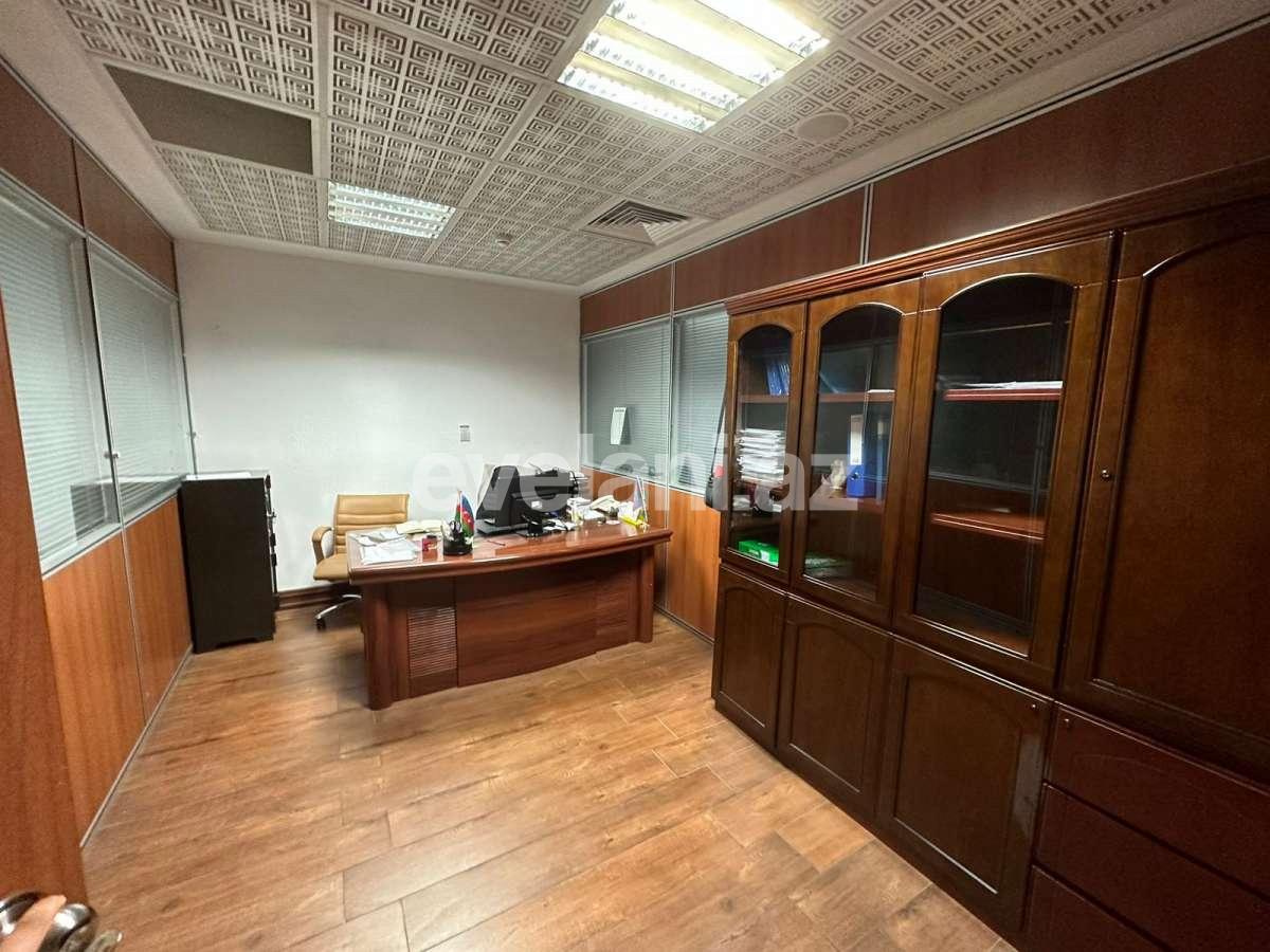 Kirayə verilir, yeni tikili, 6 otaqlı, 340 m², Bakı, Nərimanov r.