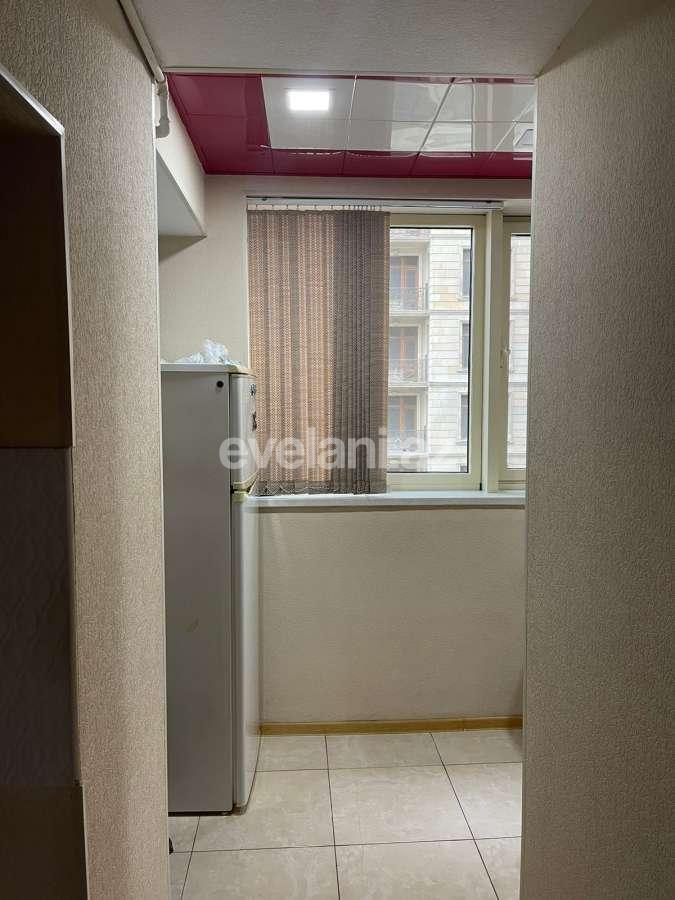 Kirayə verilir, köhnə tikili, 2 otaqlı, 70 m², Bakı, Nərimanov r, 28 may m.