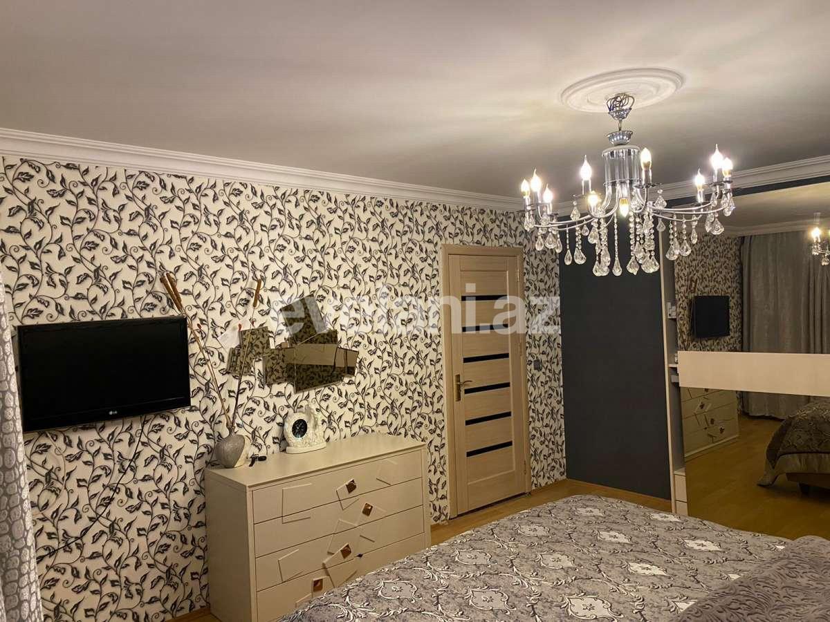 Satılır, köhnə tikili, 4 otaqlı, 115 m², Bakı, Binəqədi r, 9-cu mikrorayon q, Nəsimi m.