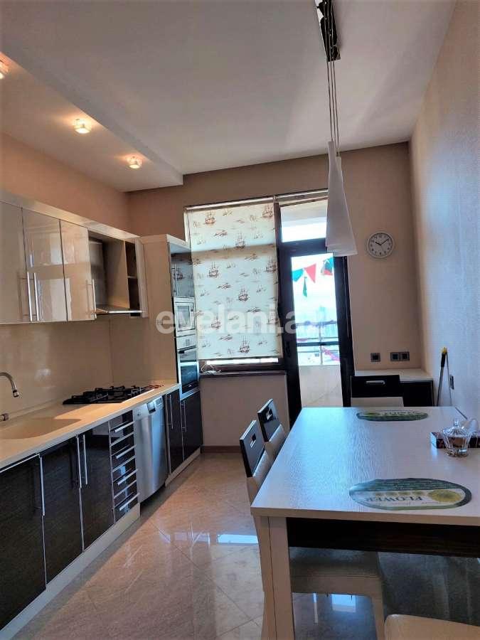 Kirayə verilir, yeni tikili, 2 otaqlı, 100 m², Bakı, Yasamal r, Elmlər Akademiyası m.