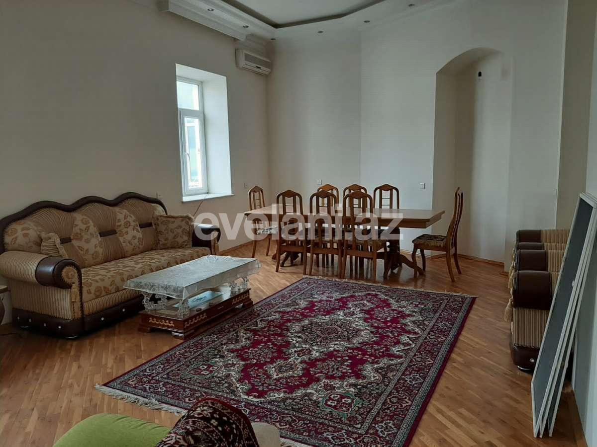 Kirayə verilir, köhnə tikili, 3 otaqlı, 120 m², Bakı, Səbail r, Sahil m.